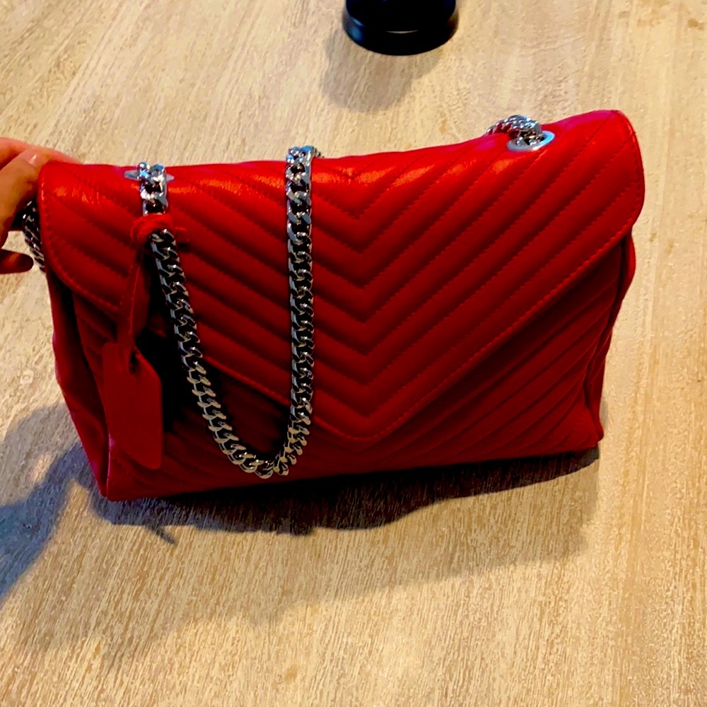 Large fla leather  bag Persaman  New York